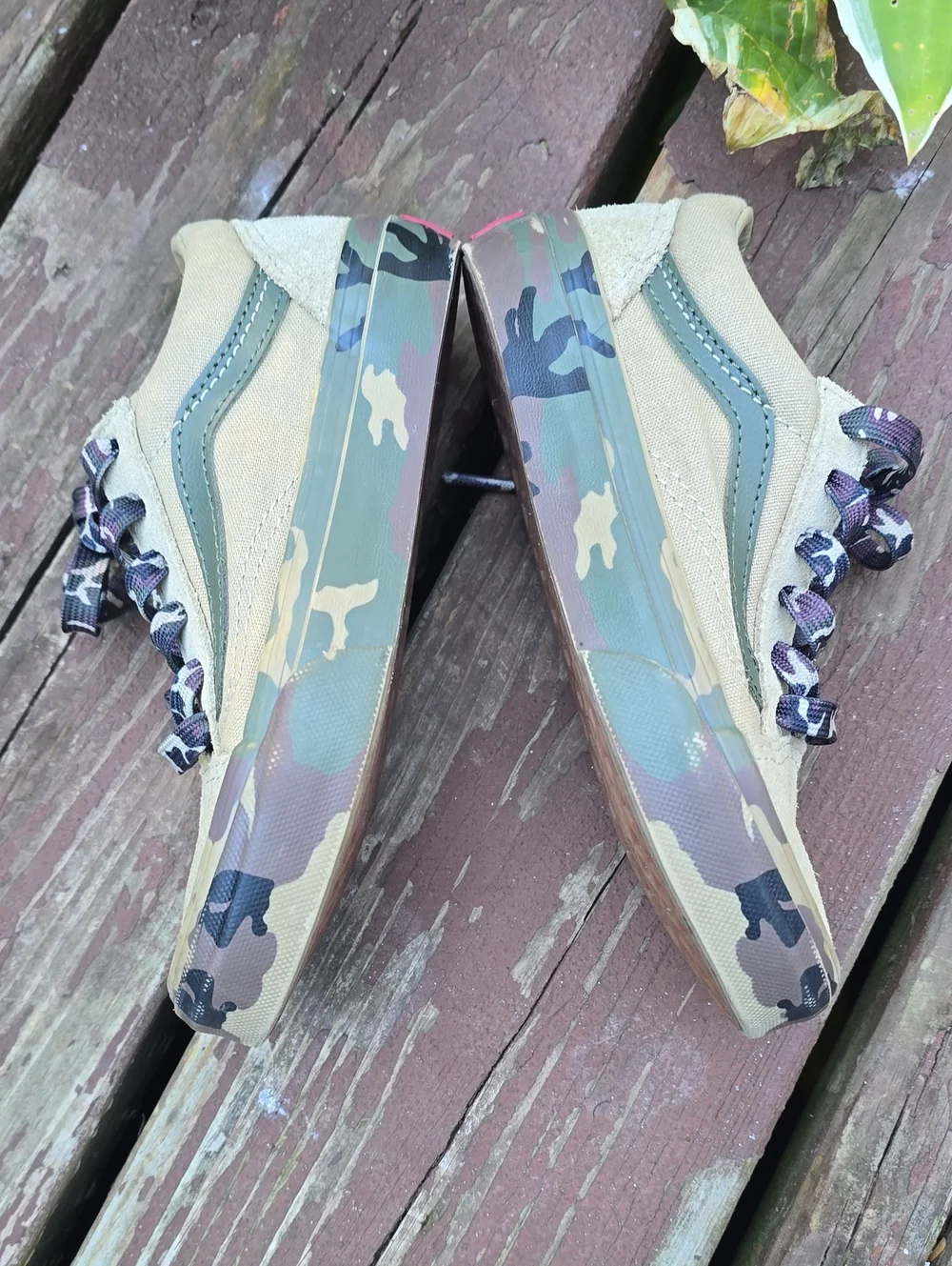 Vans old suede size